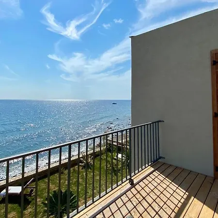 Prestige Au Bord De L'eau A Erbalunga